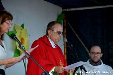 Santa Bárbara luce manto nuevo en la procesión de Lomo Catela (Foto Francisco Javier Santana)
